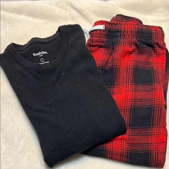 Goodfellow & Co Black and Red Plaid Lounge Set - Picture 1 of 2